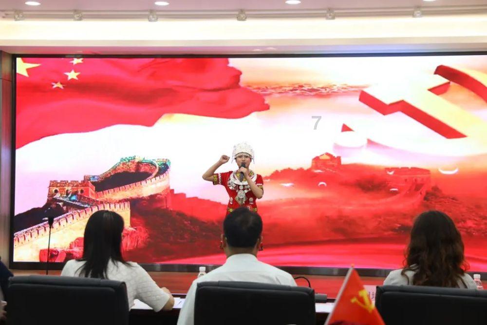 法压壶水粉比例游戏画面